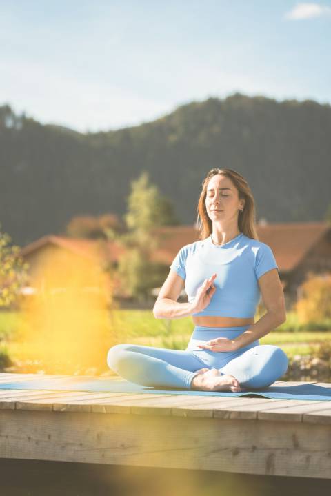 Finde deine Balance: Yoga-Retreat im Allgäu image